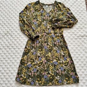 Old Navy Midi Floral Flowy Cottagecore V Neck Dress Olive Green Size L